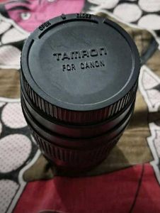 300mm Tamron zoom lens for canon
