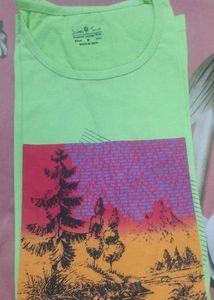 women's Graphic Print T-Shirt