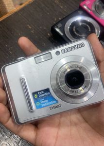 Samsung Digimax D860 digital camera