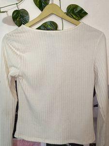 price drop‼️Cream Ribbed Ring Detail Long Sleeve T