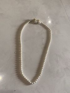beautiful white pearl jewellery