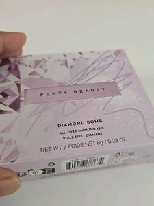 FENTY BEAUTY Diamond Bomb Highlighter