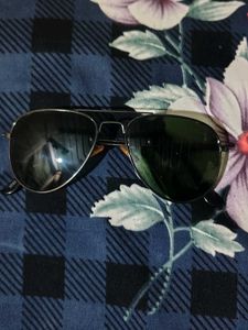 Aviator Style Sunglasses