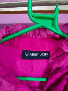 Trendy Woman Pink Ruffles Top