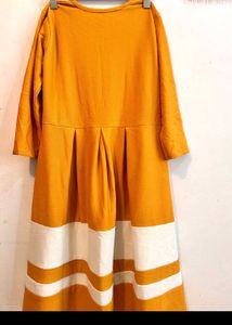 ANARKALI GOWN WITH PANT THUPPATTA