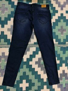 Navy Blue Skinny Jeans