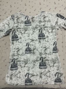 White printed kurtha