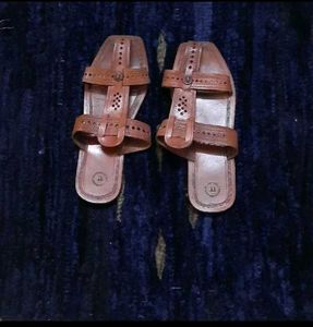Stylish Brown Leather Kolhapuri Sandals for Men