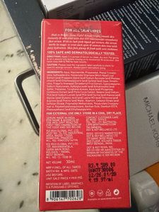 Dot &amp; Key 100% Natural Face Serum