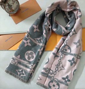 branded stoles unisex