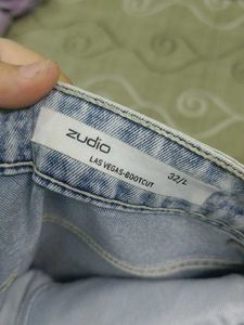 zudio Light Wash Flare Jeans