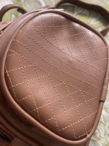 leather brown sling bag 💼