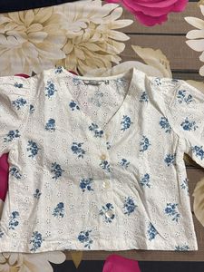Chic White Floral Broderie Top