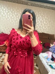 Stunning Red Floral Embellished Gown🎀❤️