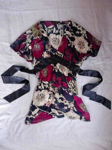 ⊹₊ ⋆  y2k whimsical top ⋆ ₊⊹