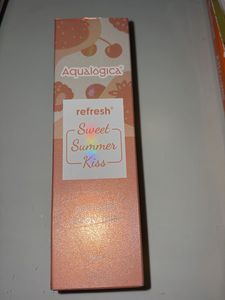 Aqualogica Sweet Summer Kiss Face Wash