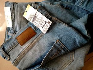 Light Wash Denim Jeans