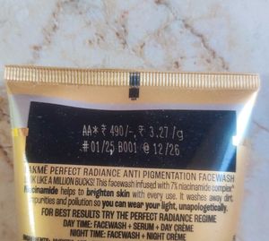Lakme Perfect Radiance Facewash