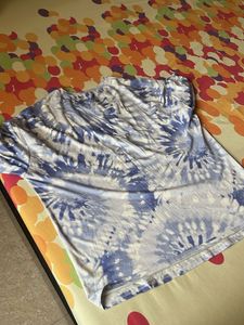 Urbanic 2XL Oversized Tie-Dye Shirt
