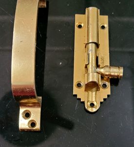 Combo push To Close Latch &amp; Handle