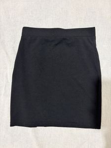 Striped fitted Shirt and Black Skirt Set