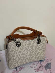Stylish Logo Print Handbag