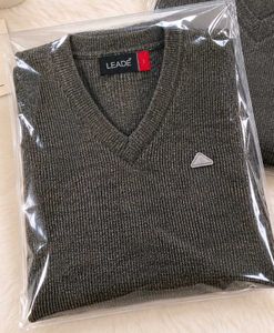 Men's Half Sweater L Size