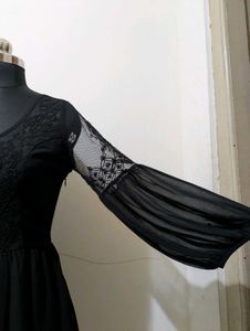 Elegant Black Lace Dress