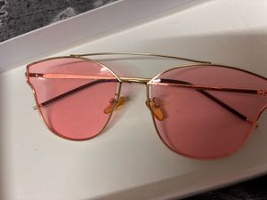 Stylish Pink Heart Sunglasses