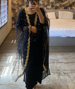 Women Straight Kurta With Heavy Duppatta