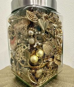 Assorted Mix Gold Jewelry Jar