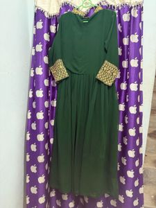 Elegant Green Kurta with Gold Embroidery