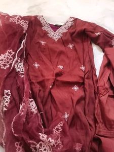 Maroon Kurta with White Embroidery