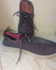 Stylish Women's Sneakers