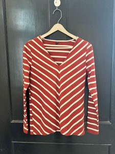 Striped V-Neck Long Sleeve Top