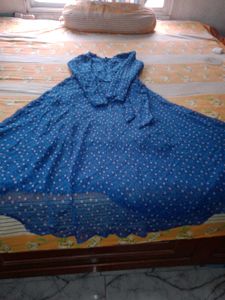 Elegant Blue Floral Wrap Dress