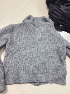 Gray Zip-Up Knit Cardigan