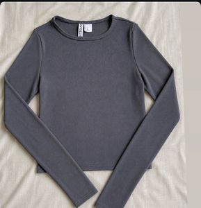 Ribbed Long Sleeve Crop Top