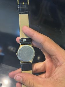 TITAN Elegant Gold Watch