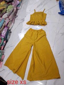 Yellow Sequined Kurta Set with Palazzo 2pc xs