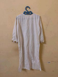 White Embroidered Kurta
