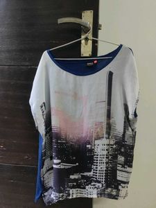 Stylish Women's Graphic Print Top