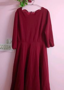 Chic Maroon Scalloped Neck Dress
