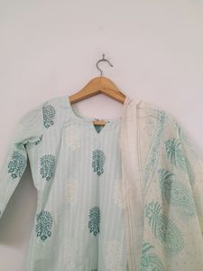 Light Green Casual Kurta &amp; Dupatta (Women's)