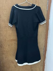 KOREAN core Black Dress