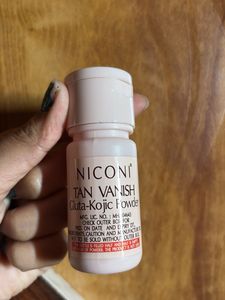 NICONI Tan Vanish Gluta-Kojic Lotion Set