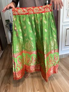 Vibrant Red &amp; Green Lehenga Choli Set
