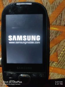 Vintage Samsung Flip Phone