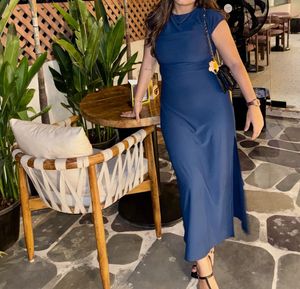 Elegant Navy Blue Maxi Dress( little box )only 1 t