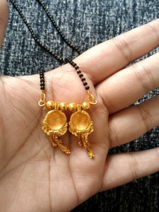 Elegant Gold Mangalsutra